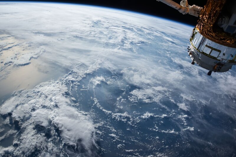 Google Just Pulled an AI Tool That Fakes Satellite Imagery, and Crypto Gaming’s Idea of Proof Died With It